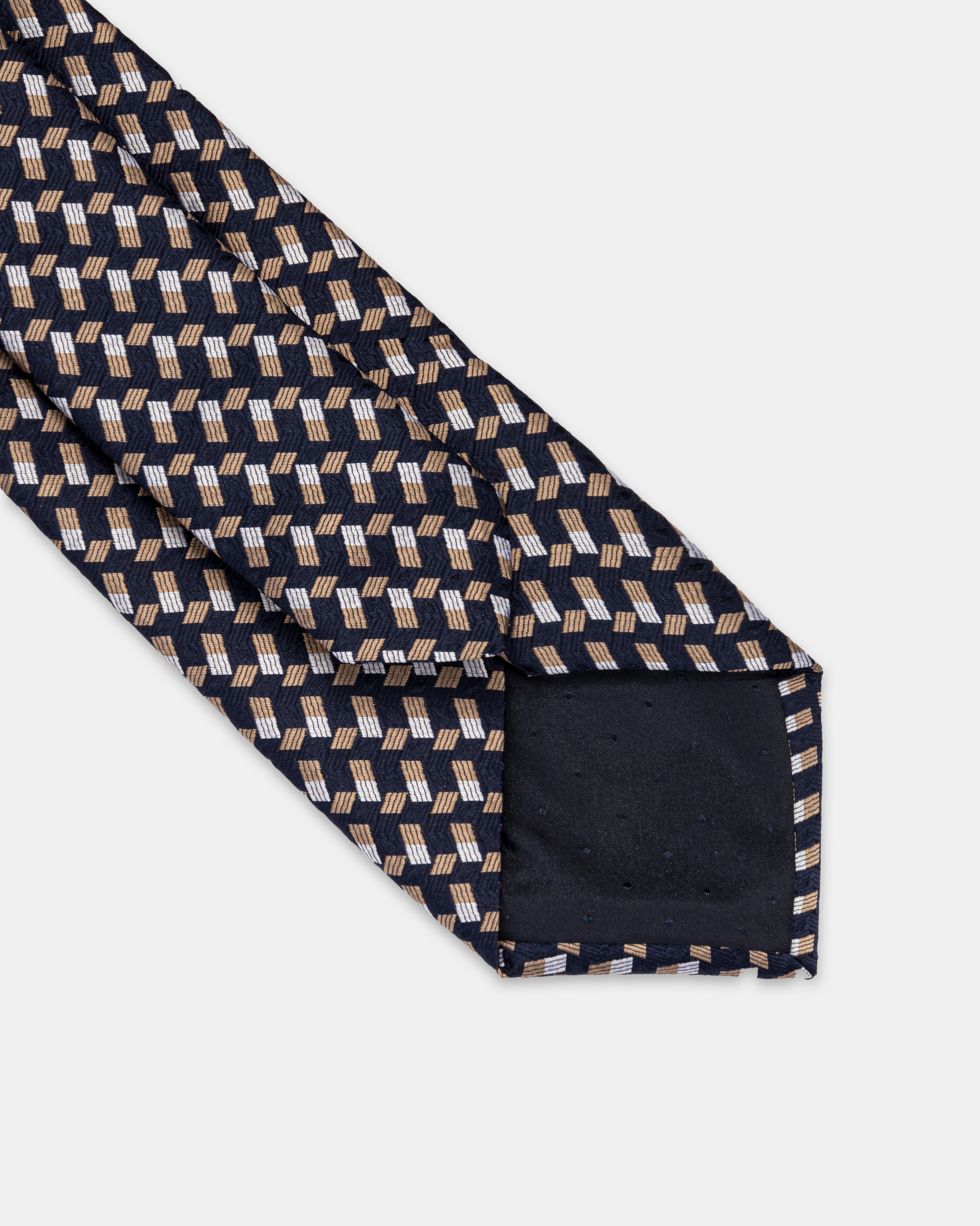 KRAVATE (CODE 066)