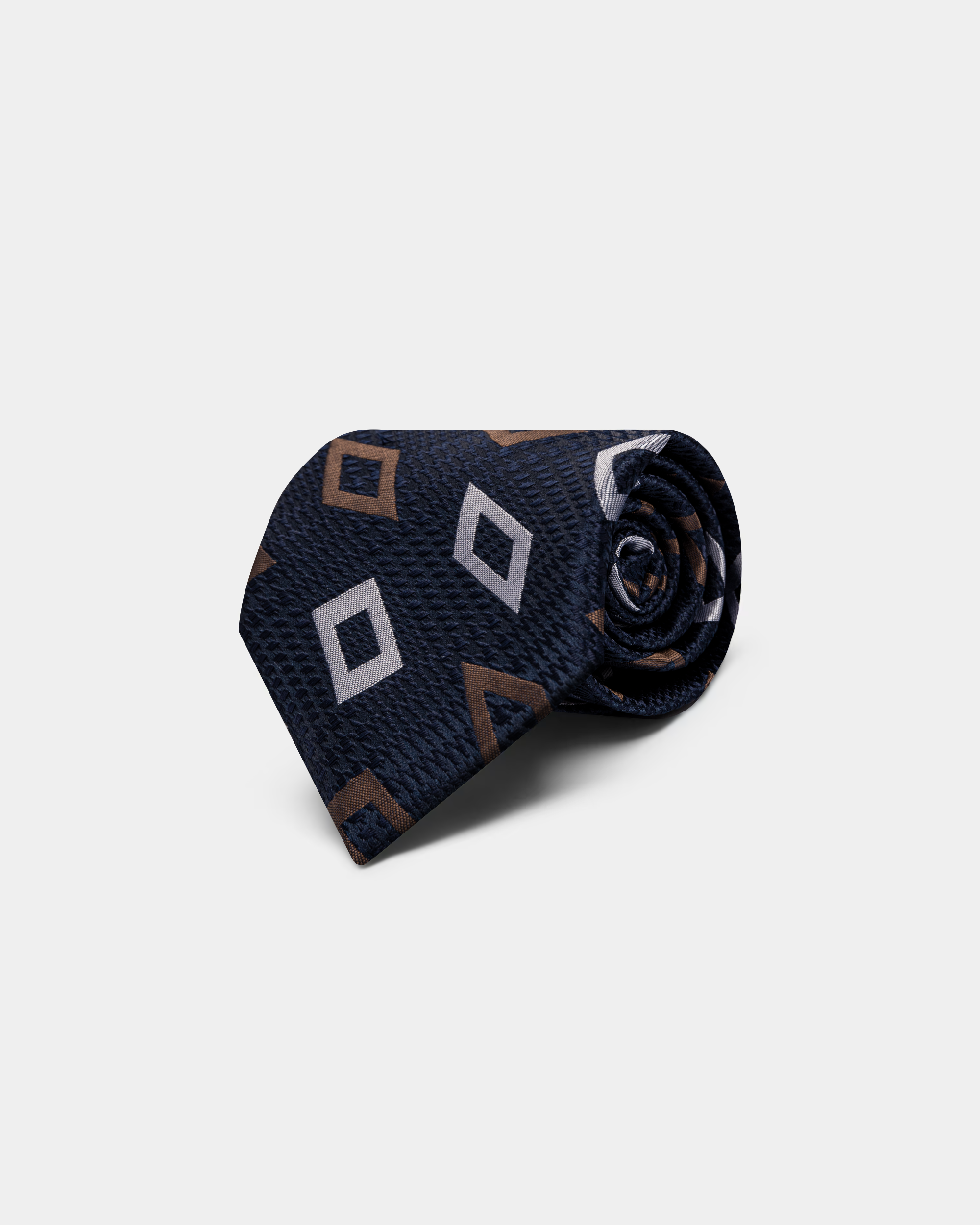 KRAVATE (CODE 187)