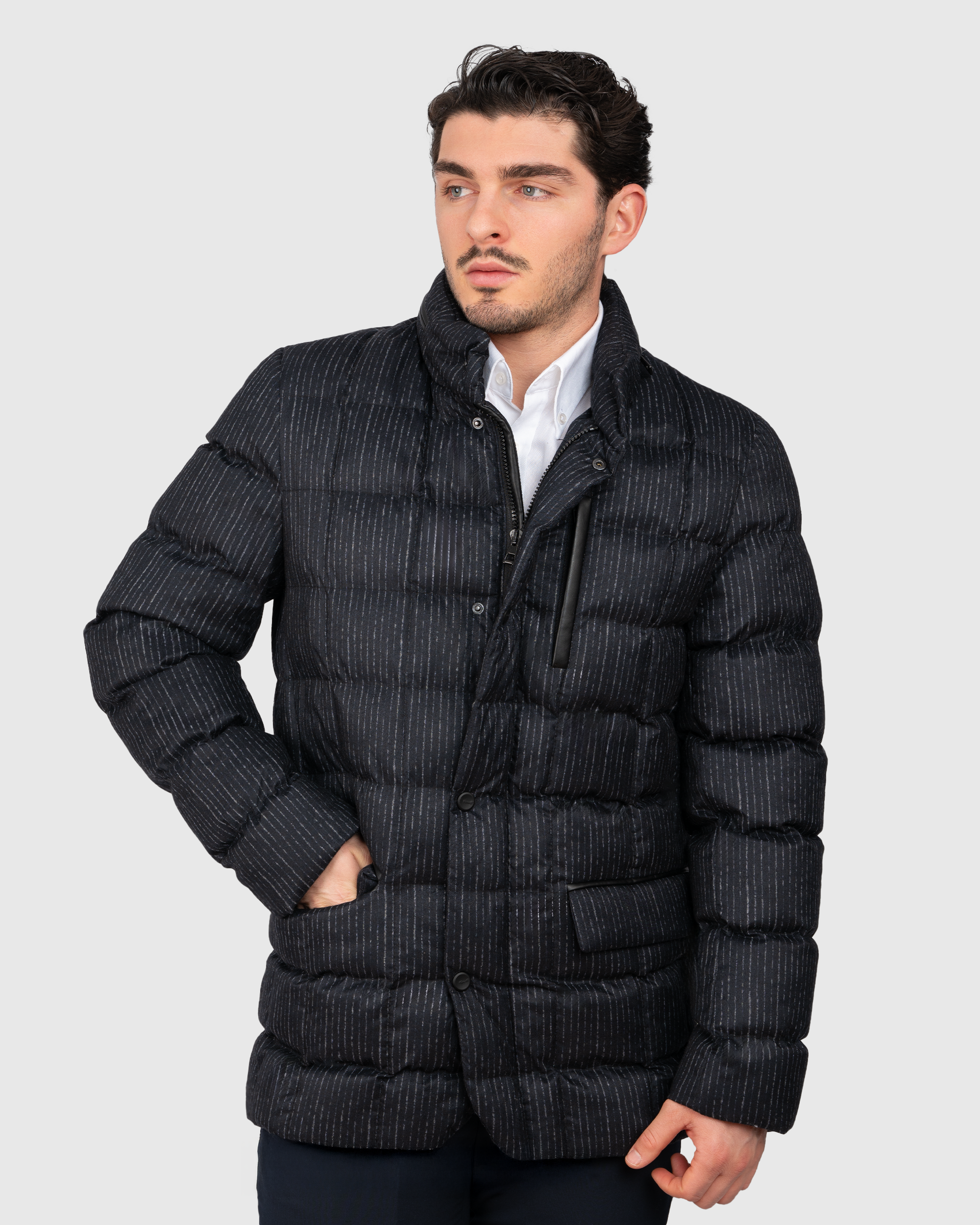 JAKNE (CODE 111 BLACK)