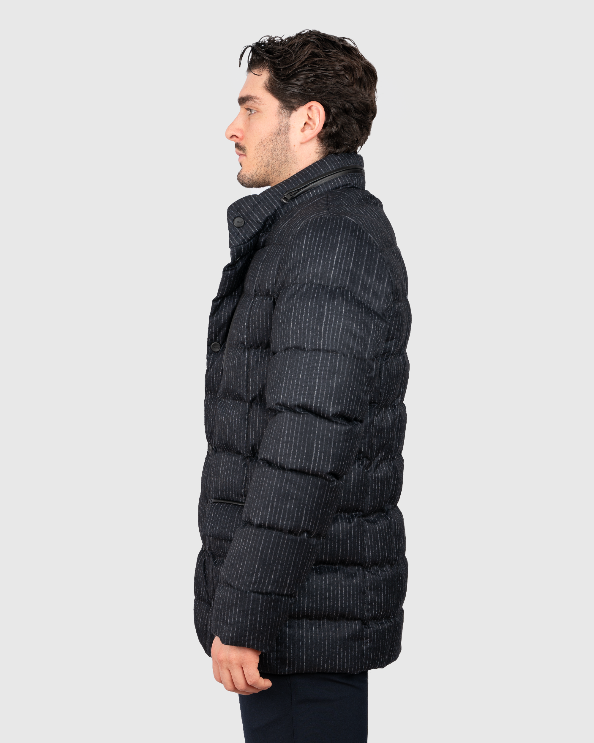 JAKNE (CODE 111 BLACK)