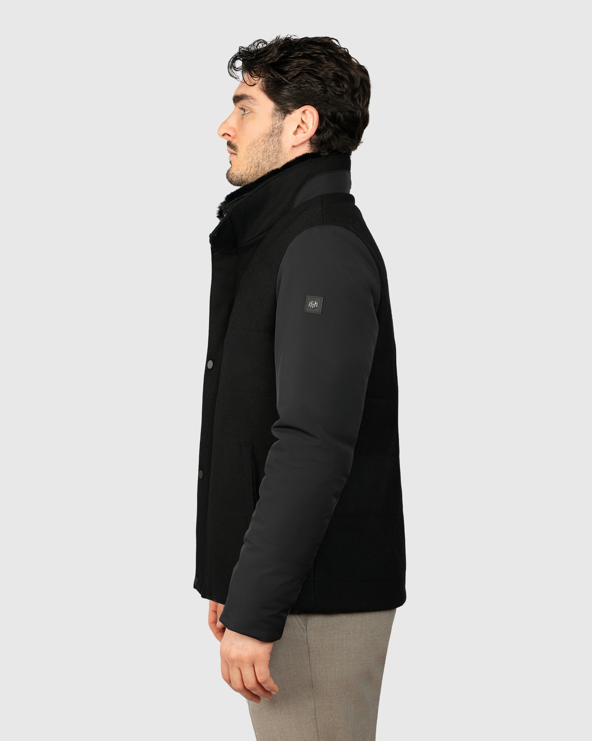 JAKNE (CODE 113 BLACK)